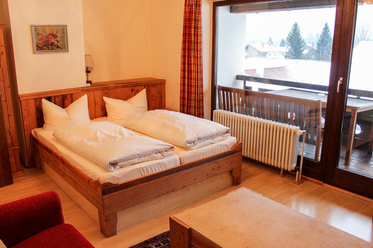 Hotel Forsthaus Oberau  Bagian luar foto