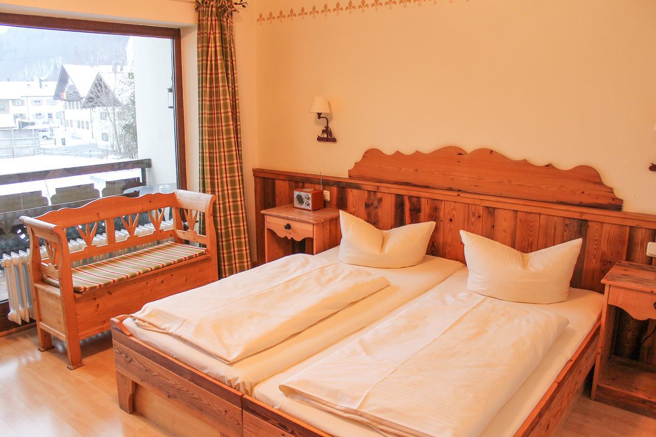 Hotel Forsthaus Oberau  Bagian luar foto