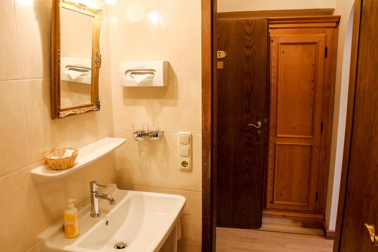 Hotel Forsthaus Oberau  Bagian luar foto